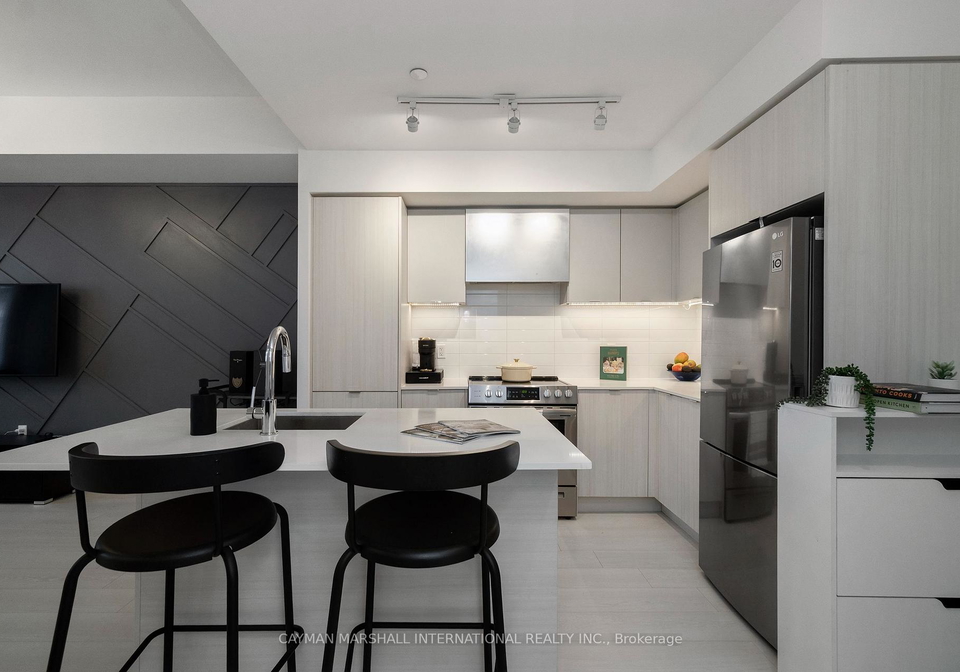 30-gibbs-road-etobicoke-ontario-w13143426