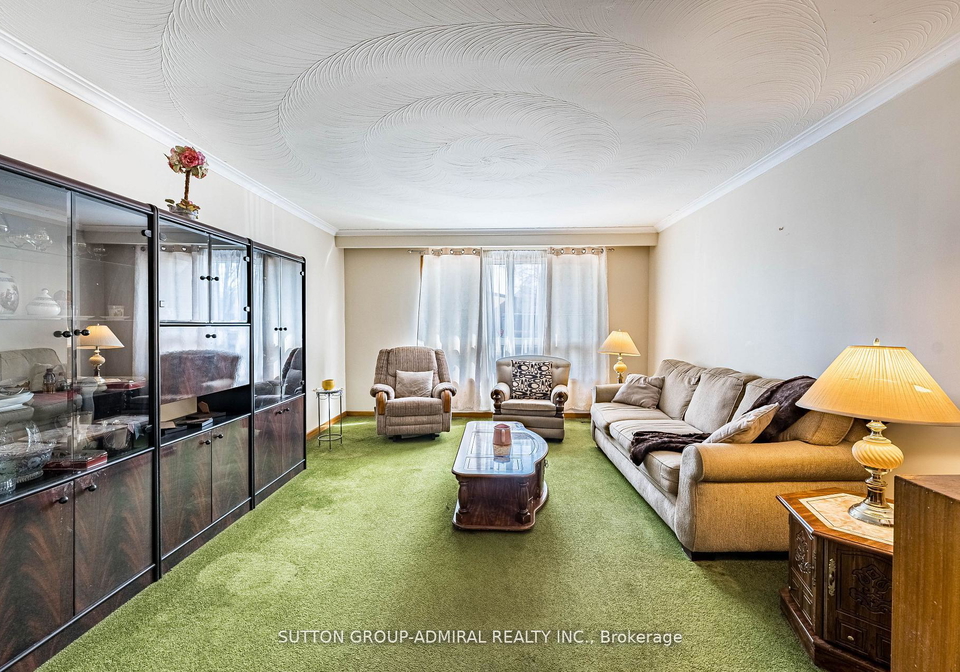 92-redgrave-drive-etobicoke-ontario-w13143580