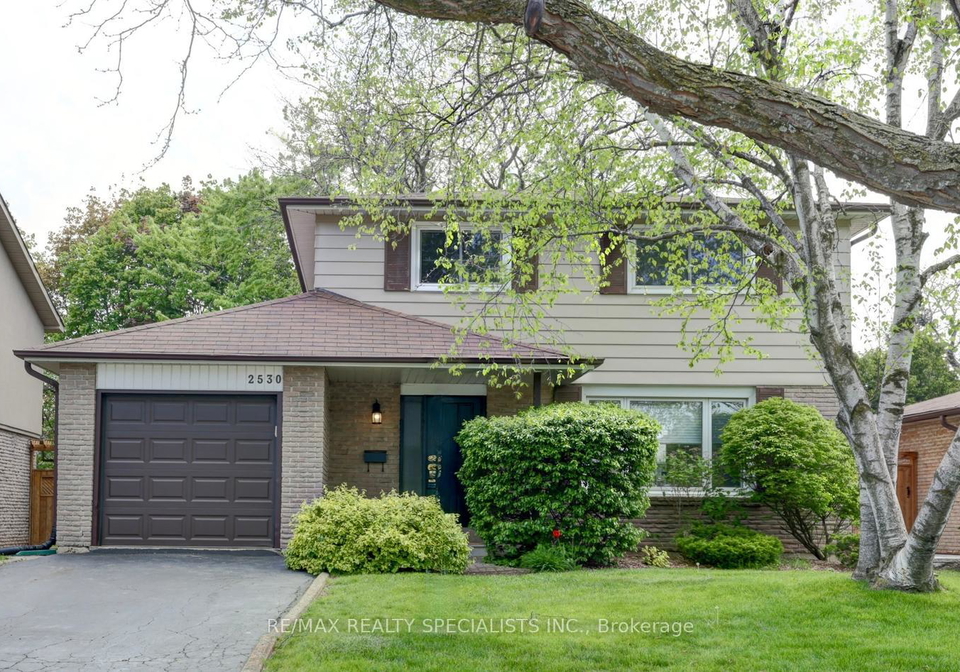 2530-merrington-crescent-mississauga-ontario-w13143590