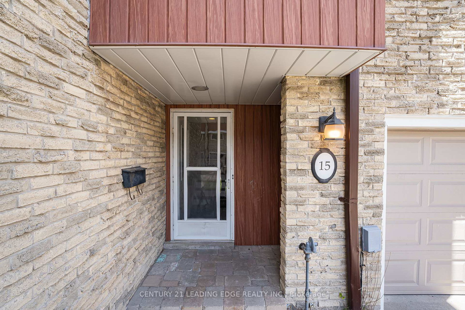 9inverhouse-drive-mississauga-ontario-w13143820