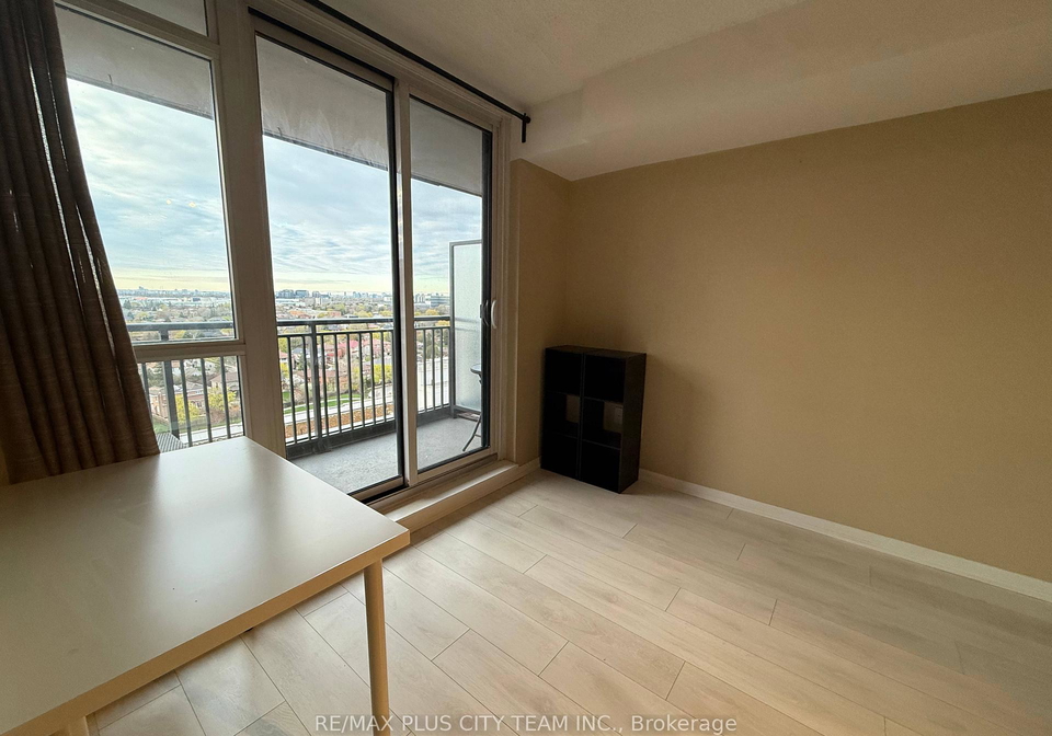 800-lawrence-avenue-w-north-york-ontario-w13143830