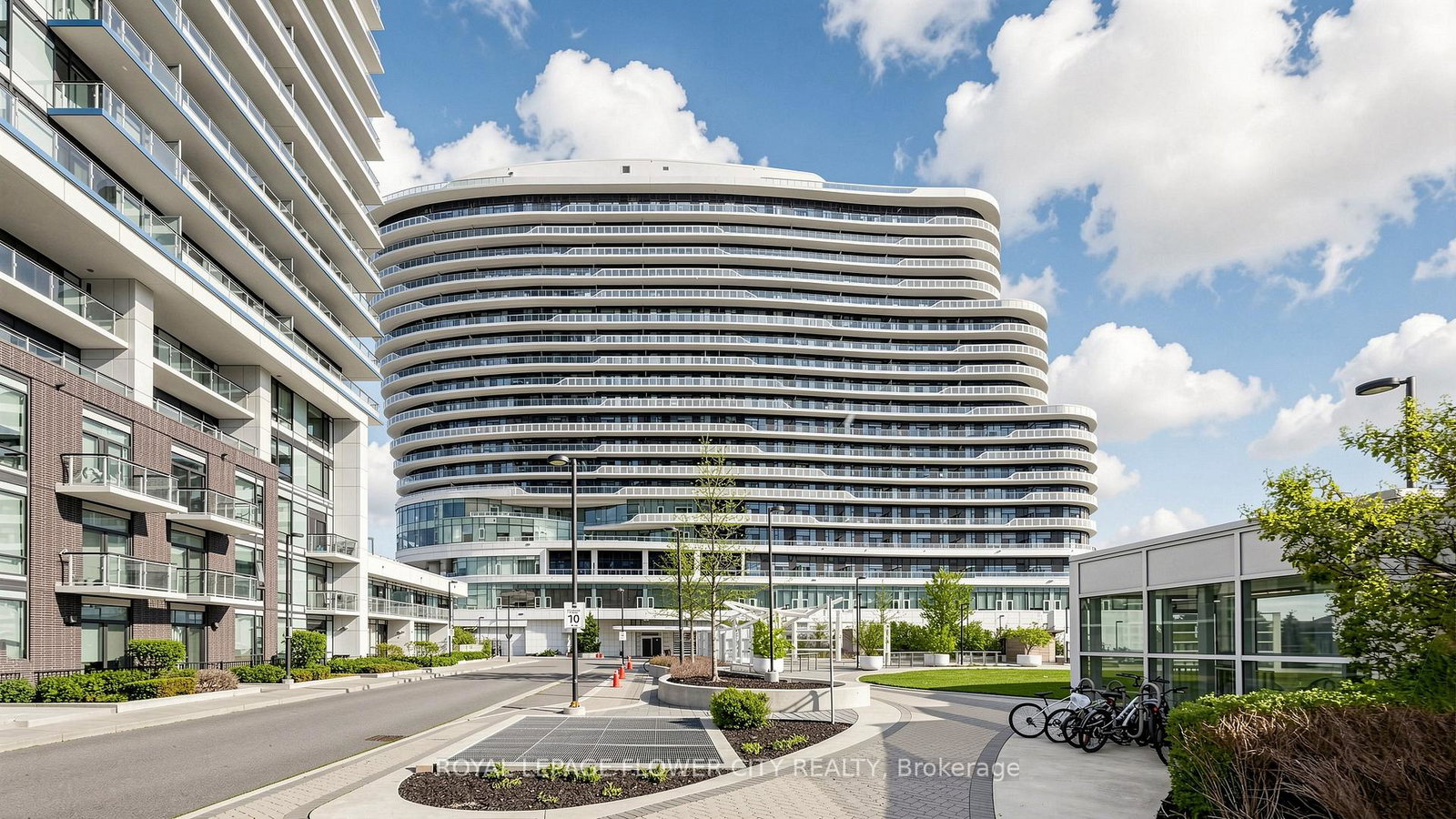 2520-eglinton-avenue-w-mississauga-ontario-w13143918