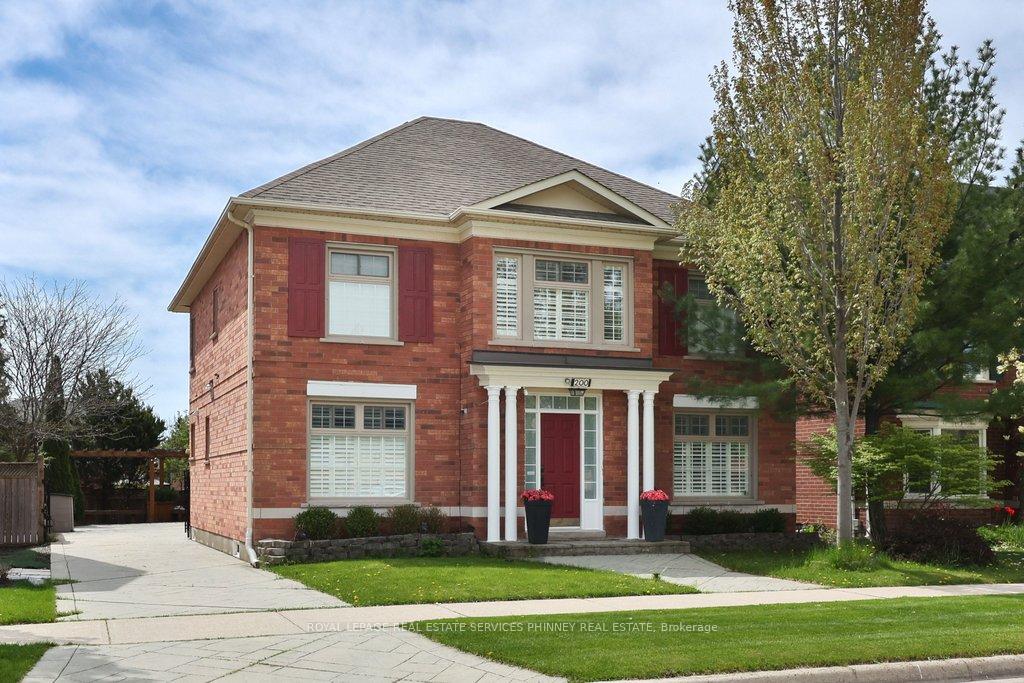 200-lexington-road-oakville-ontario-w13144052