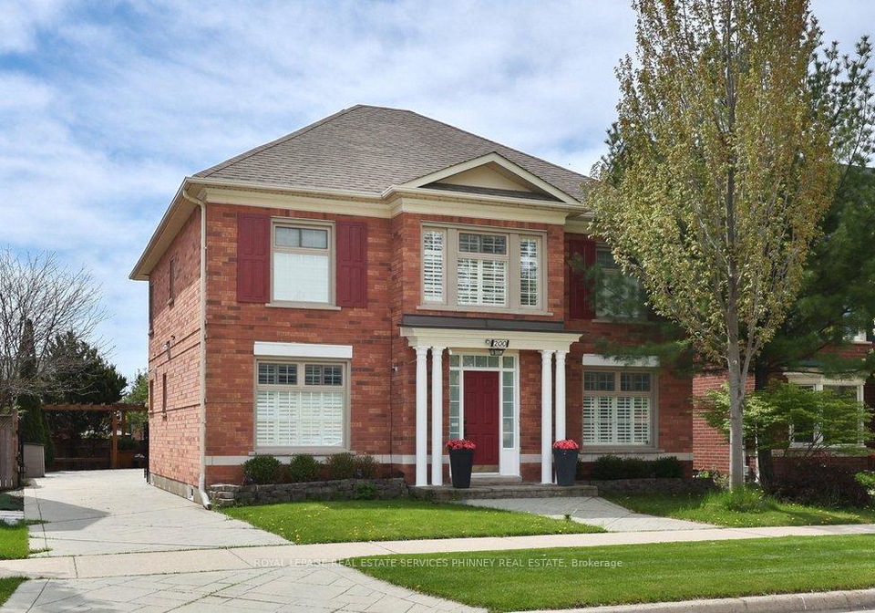 200-lexington-road-oakville-ontario-w13144052