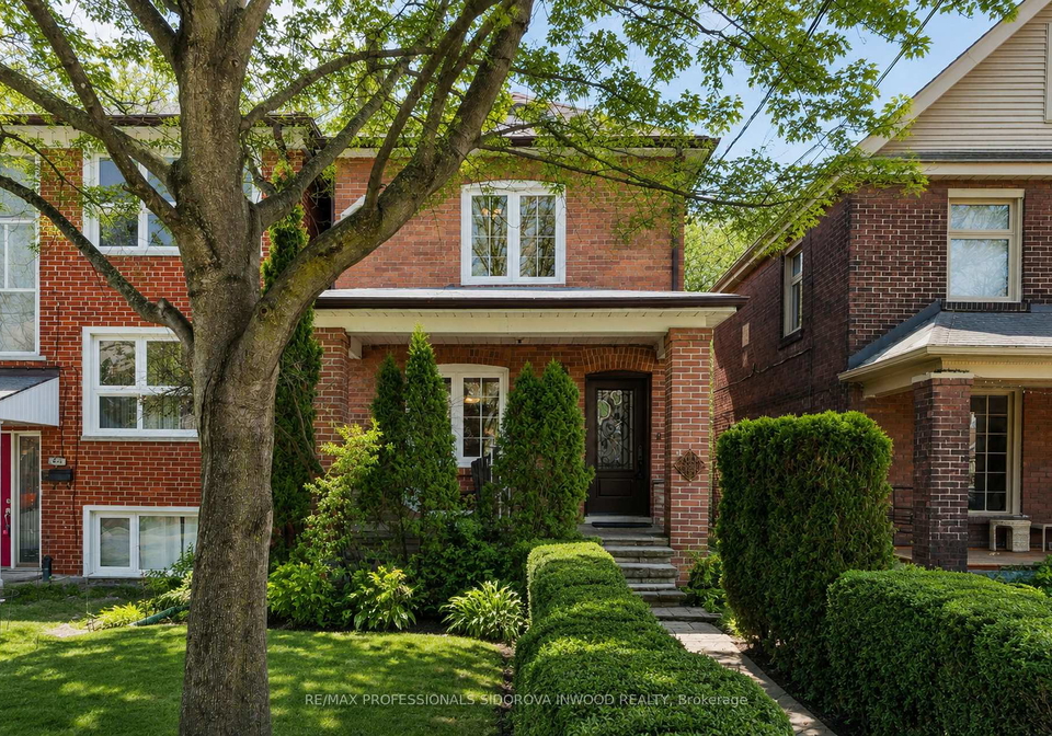 11-winfield-avenue-toronto-ontario-w13144054