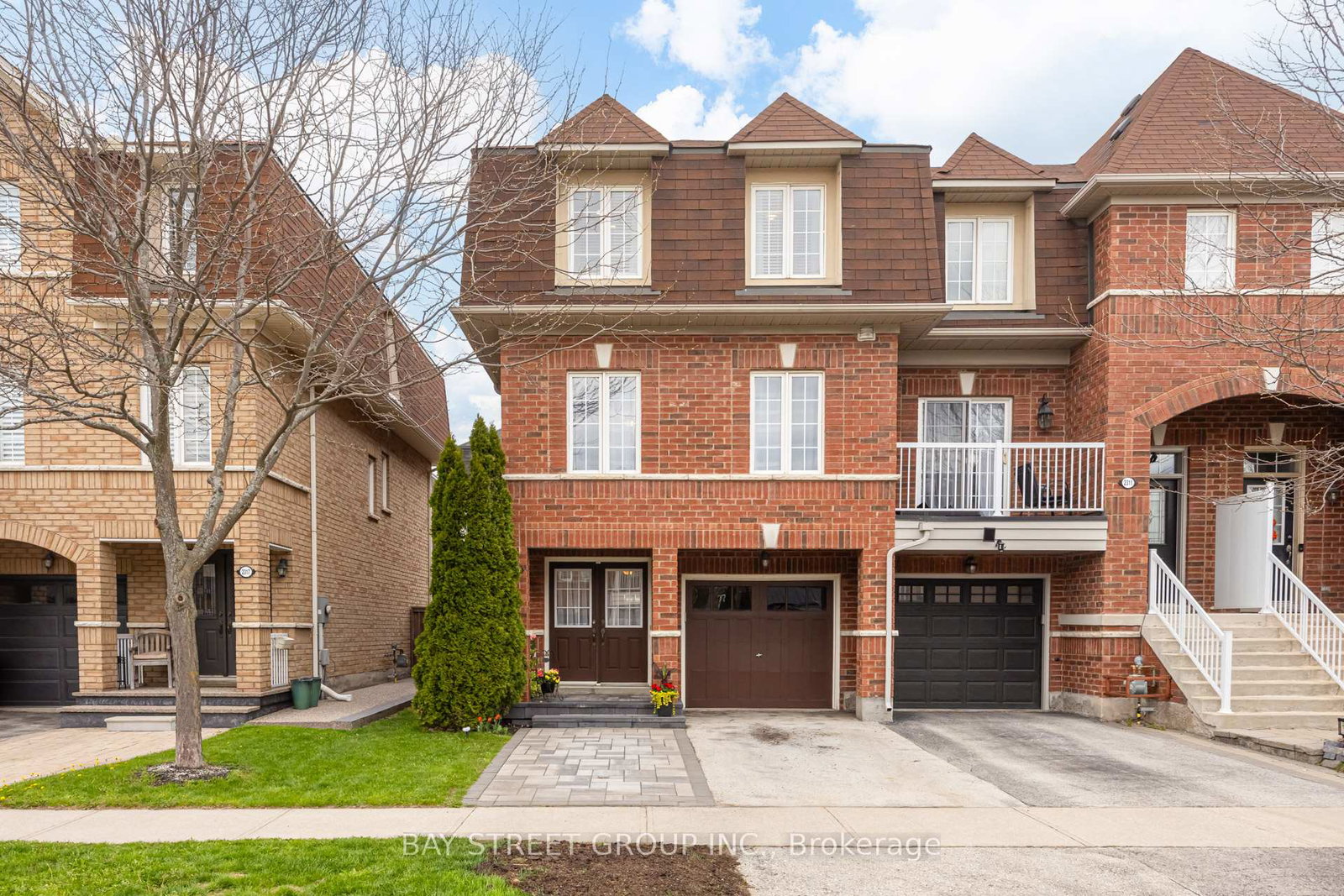 2313-saddlecreek-crescent-oakville-ontario-w13144154