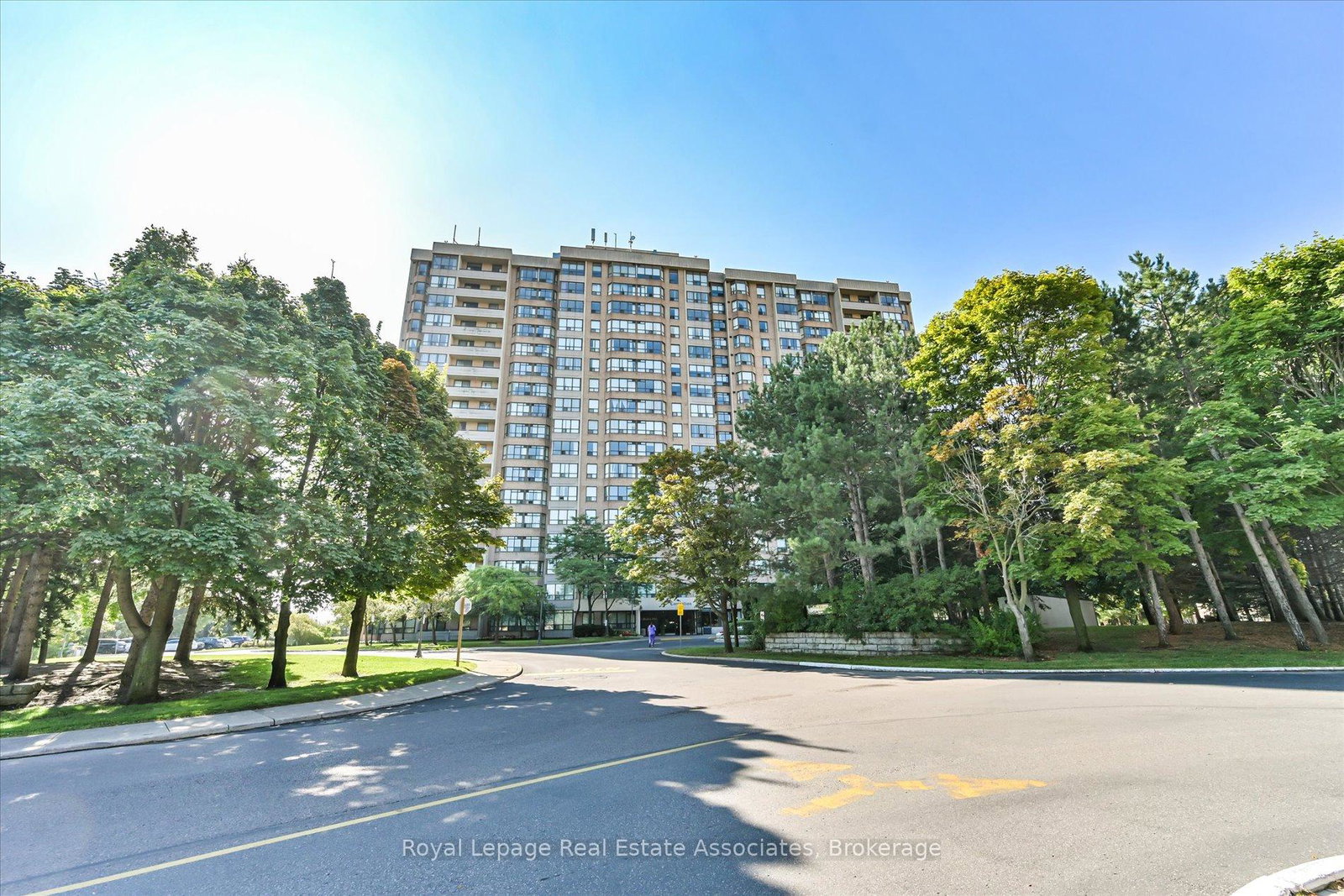 10-malta-avenue-brampton-ontario-w13144306