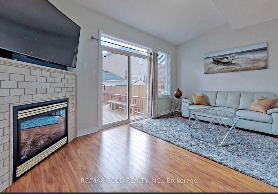 60-swales-crescent-brampton-ontario-w13144348