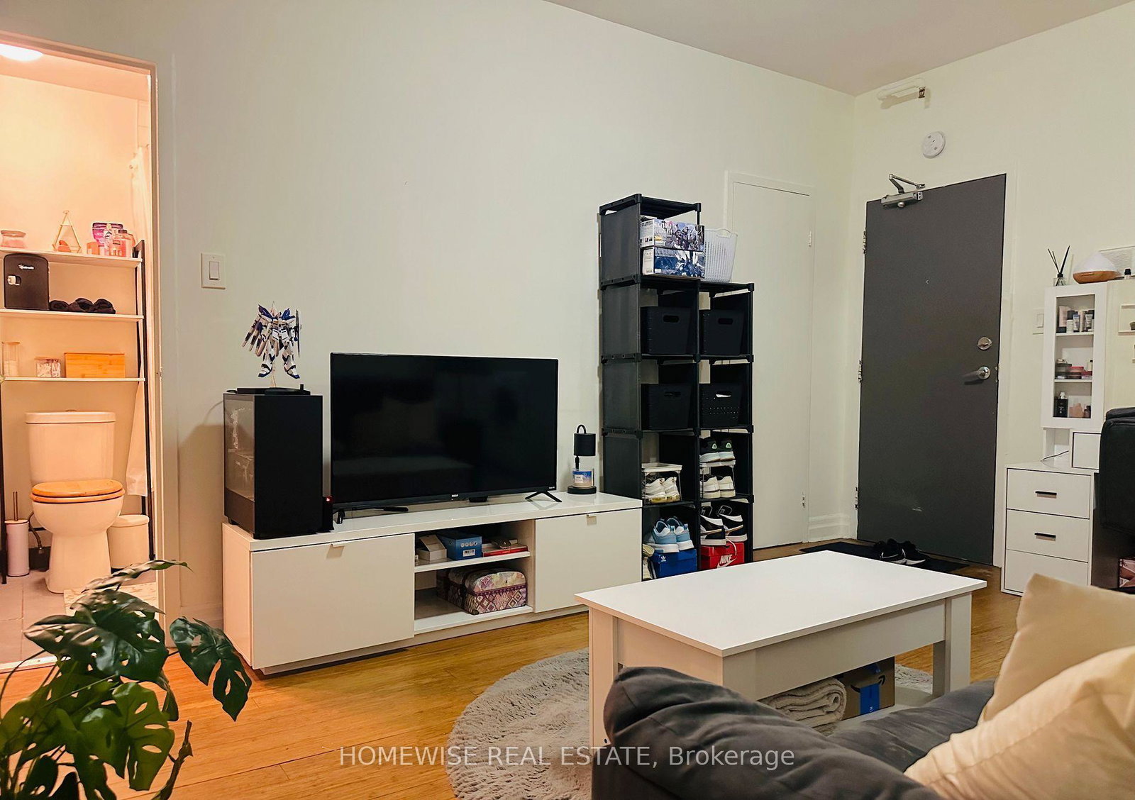 1-triller-avenue-toronto-ontario-w13144438