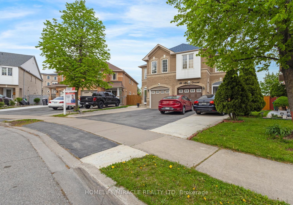 84-alfonso-crescent-brampton-ontario-w13144538