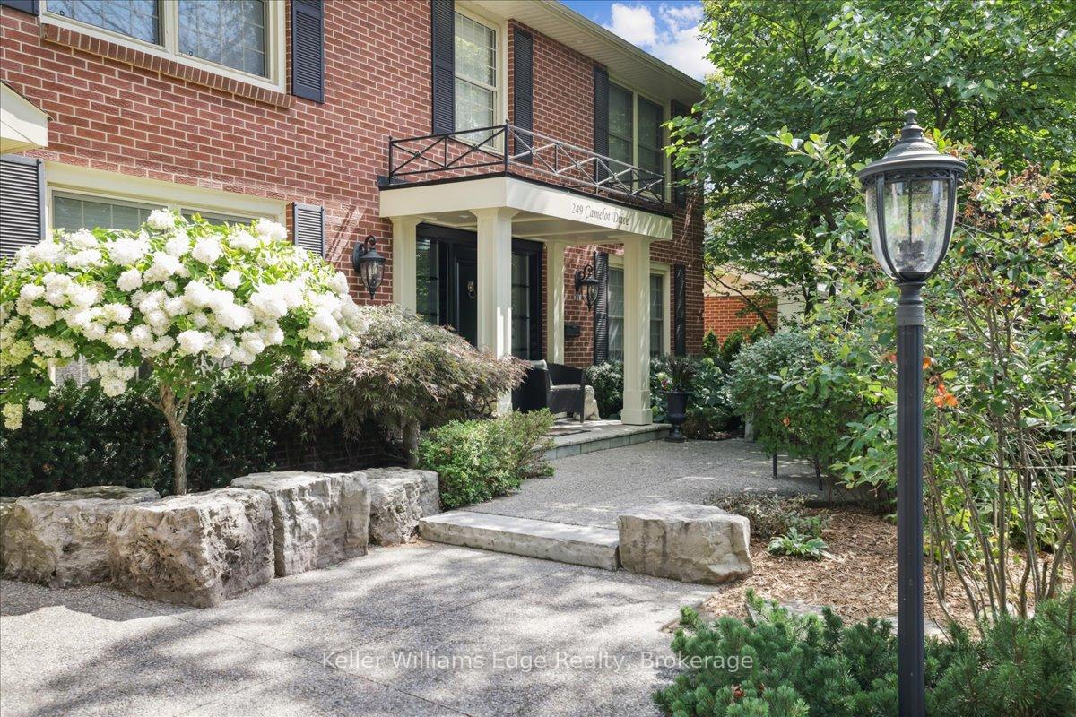 249-camelot-drive-burlington-ontario-w13144590
