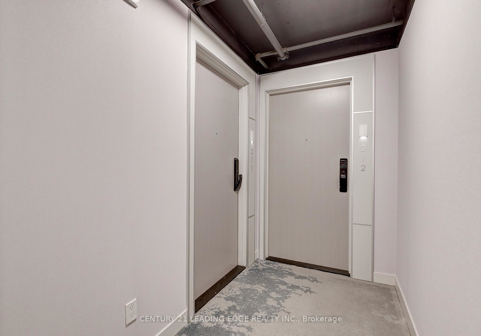 3200-dakota-common-burlington-ontario-w13144624