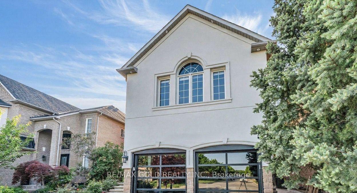 2293-woodcrest-drive-oakville-ontario-w13144662
