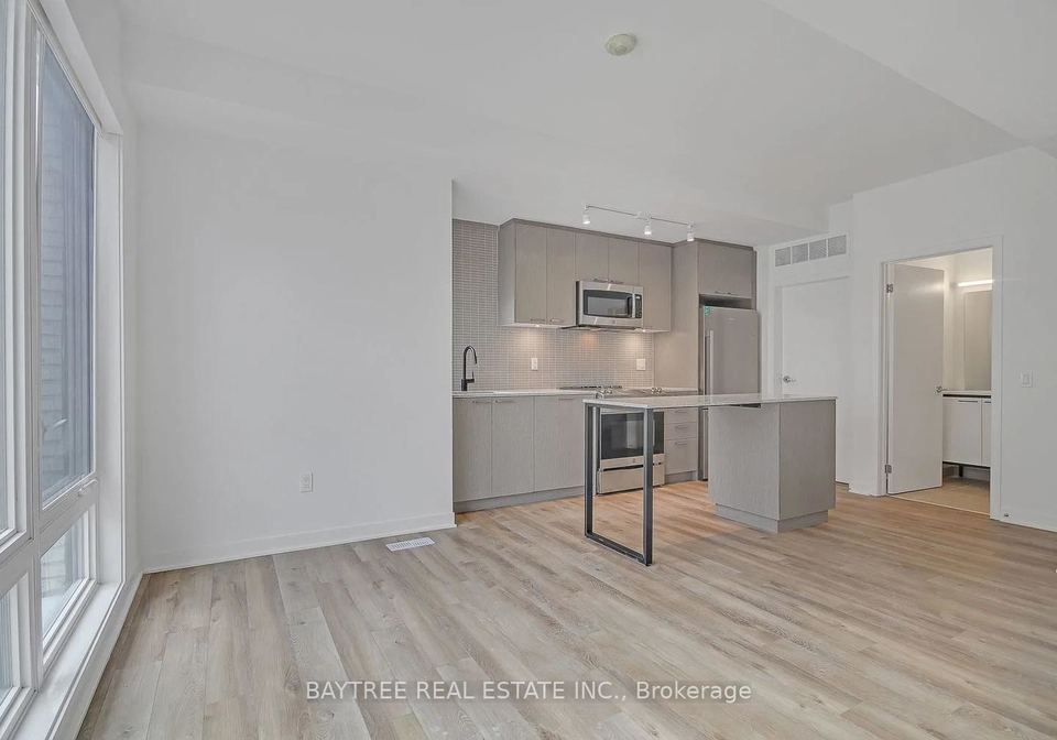 30-ed-clark-gardens-toronto-ontario-w13144778