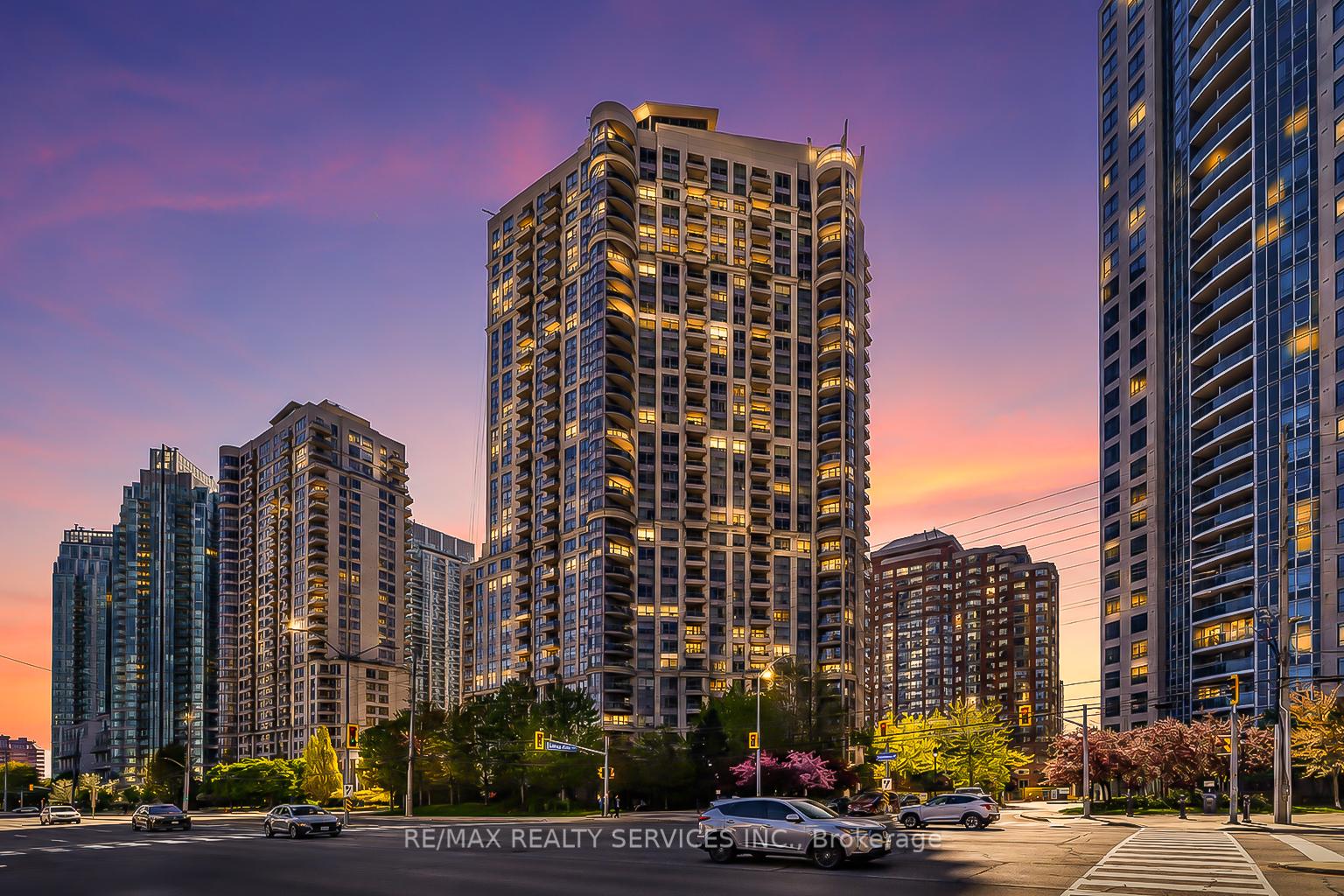 310-burnhamthorpe-road-w-mississauga-ontario-w13144960