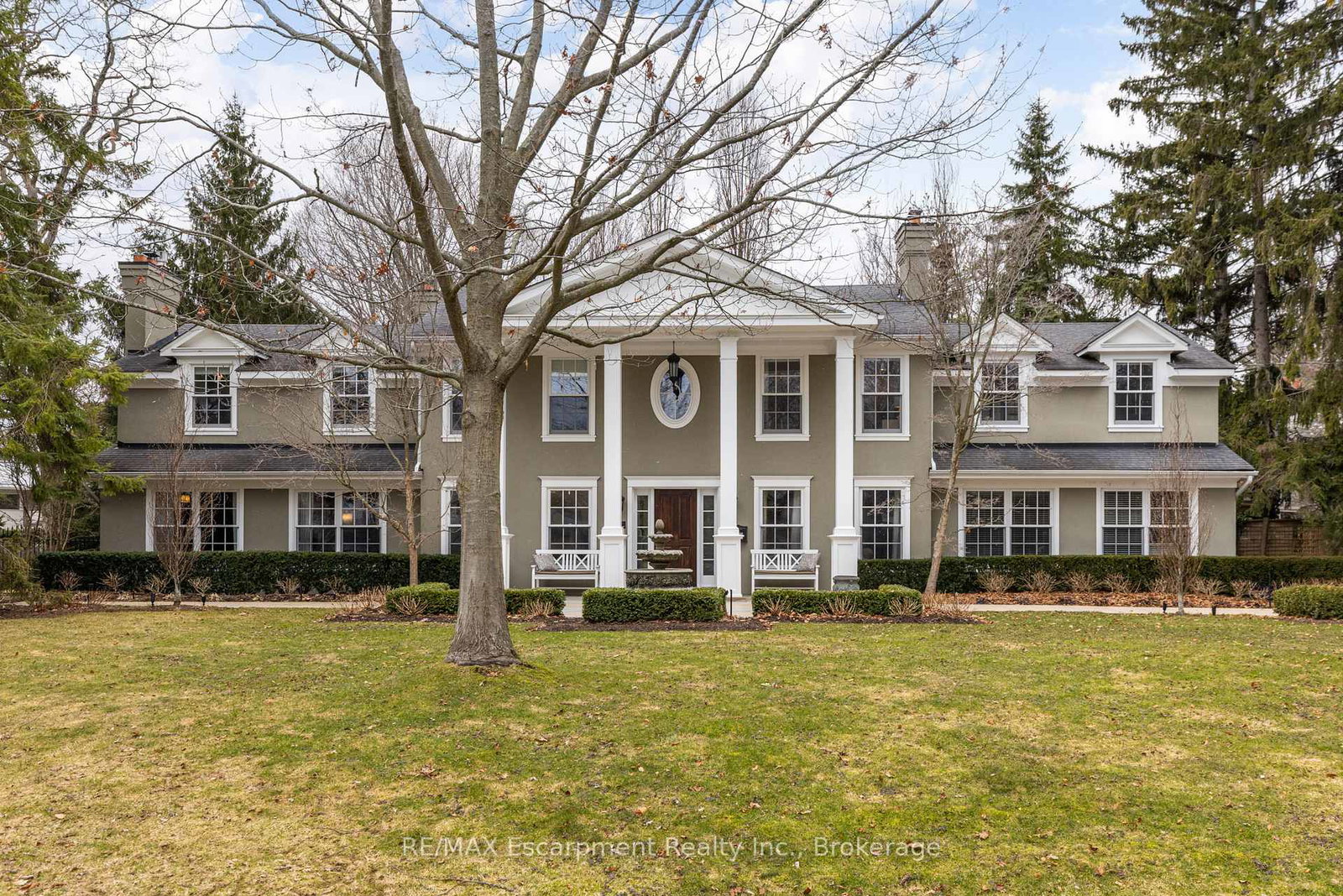 146-abbey-court-oakville-ontario-w13145310