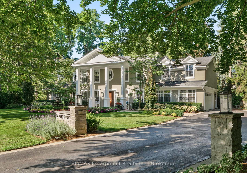 146-abbey-court-oakville-ontario-w13145310
