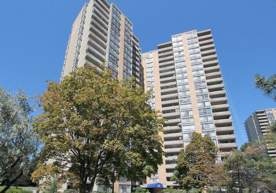10-martha-eaton-way-north-york-ontario-w13145390