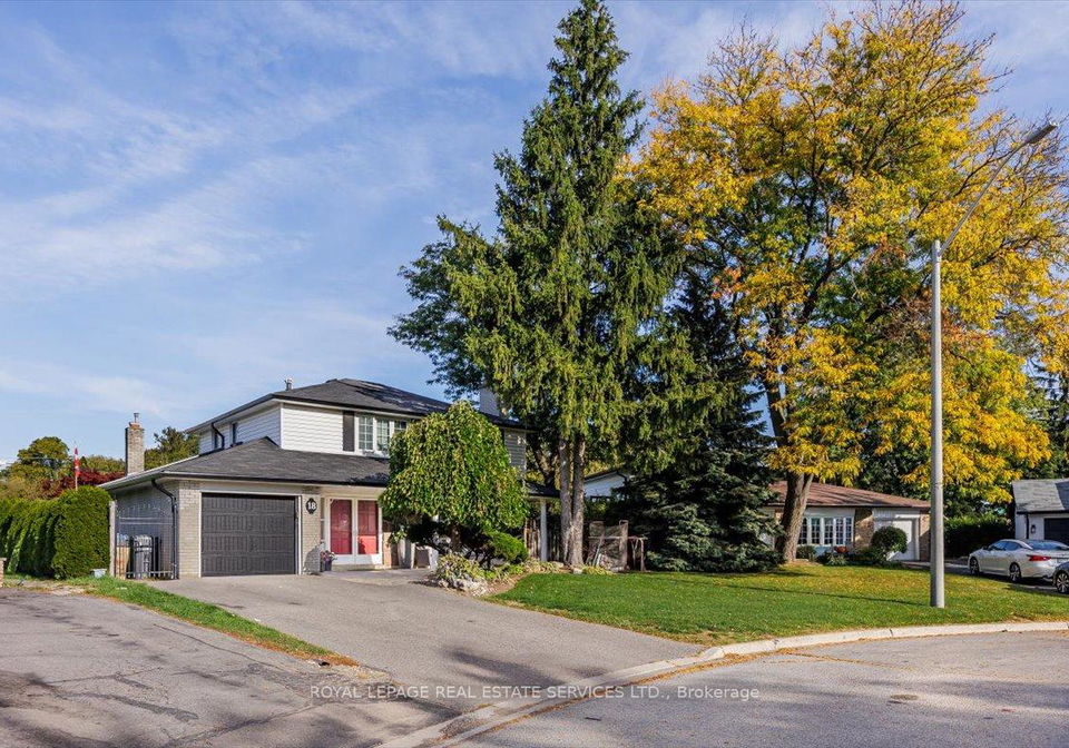 18-chesterfield-road-brampton-ontario-w13145852