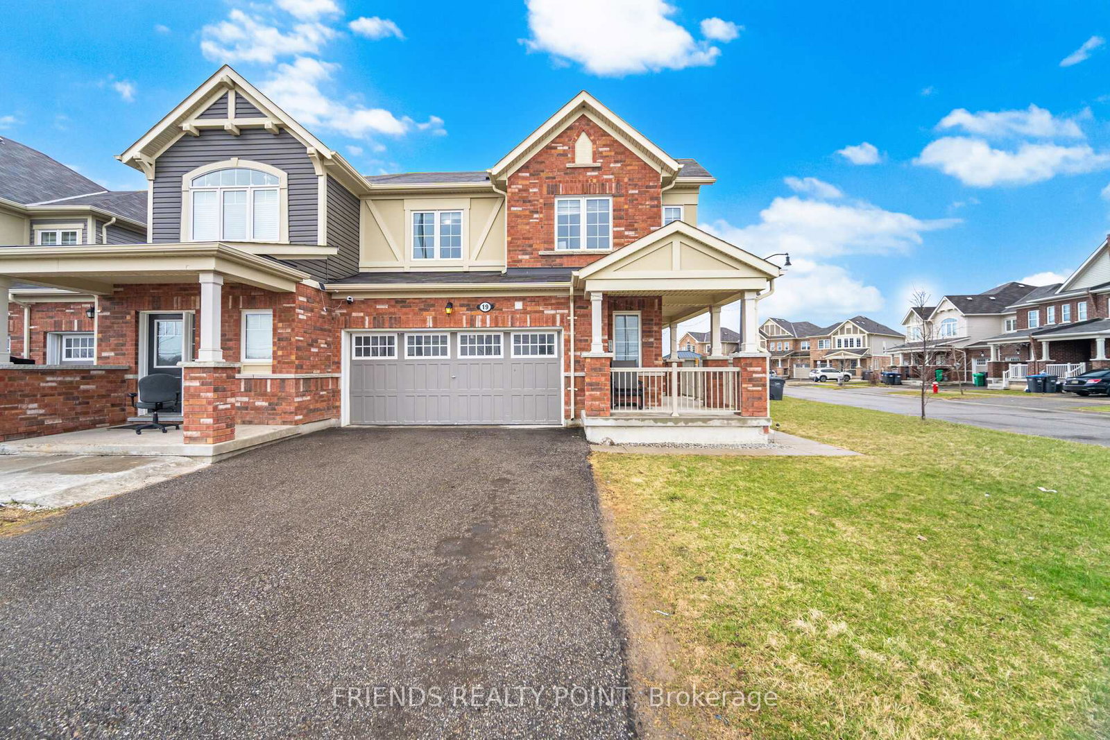 19-donlamont-circle-brampton-ontario-w13145876