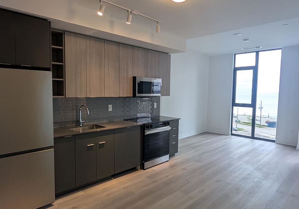 2075-lakeshore-road-burlington-ontario-w13145928