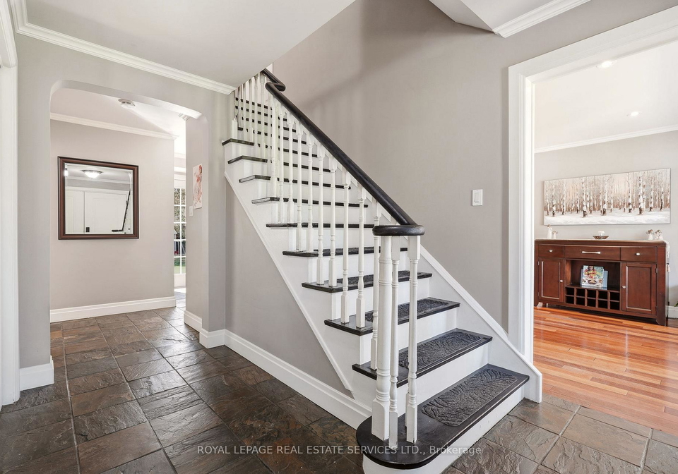 1264-baldwin-drive-oakville-ontario-w13146058