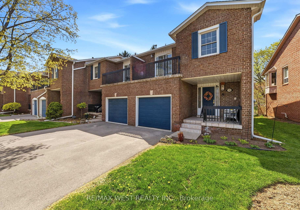 1205-lambs-court-burlington-ontario-w13146074