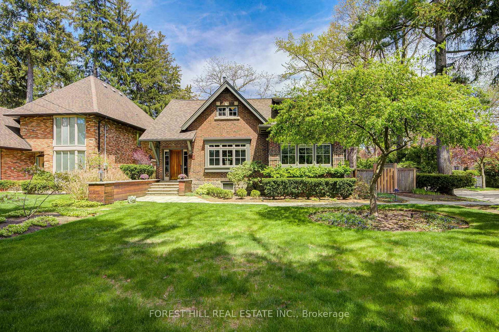 1381-lorne-park-road-mississauga-ontario-w13146334