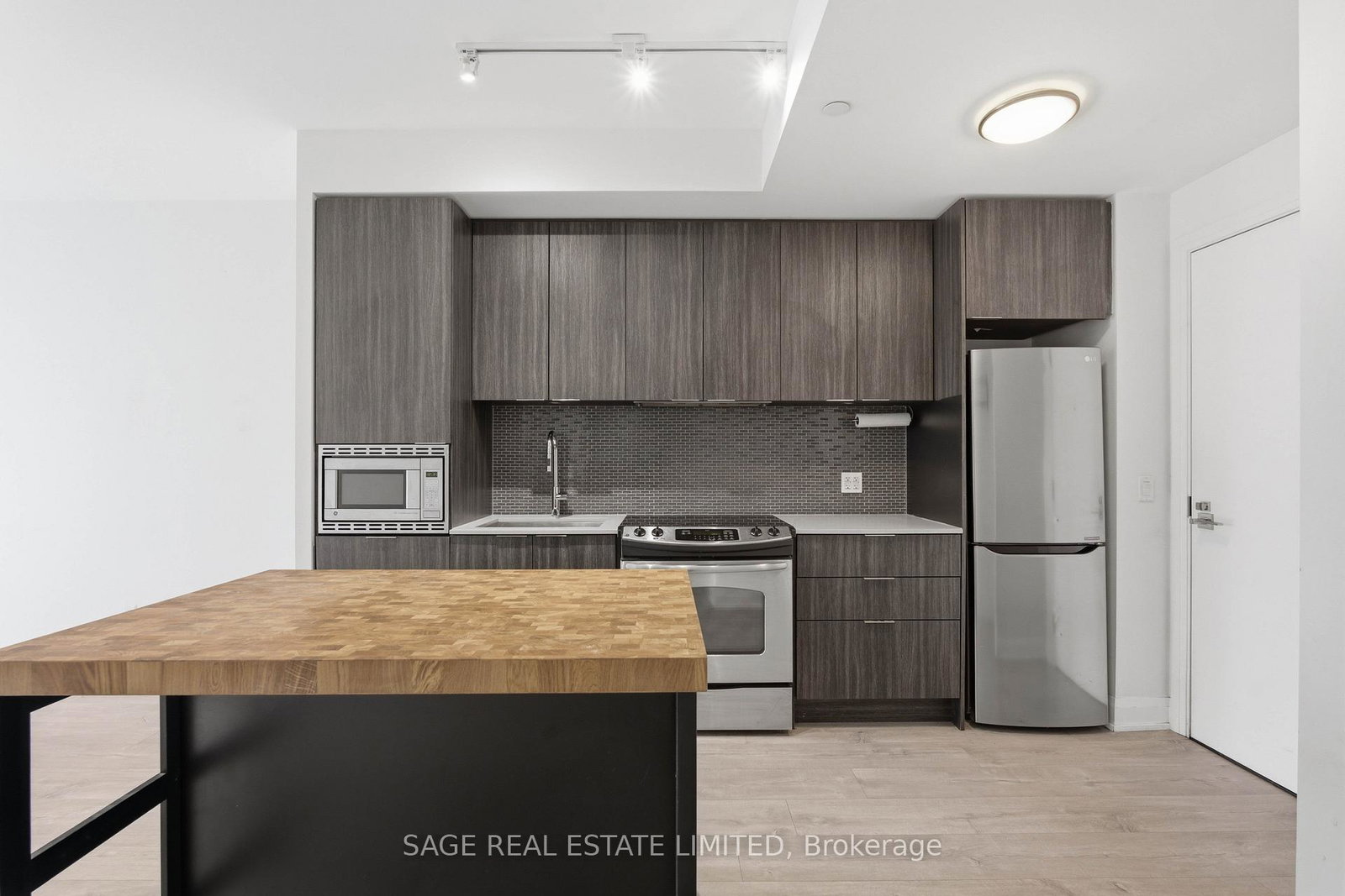 110-marine-parade-drive-etobicoke-ontario-w13146564