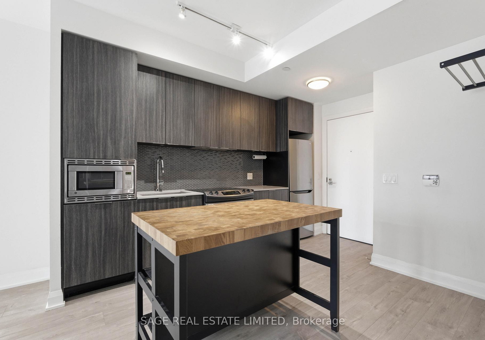 110-marine-parade-drive-etobicoke-ontario-w13146564