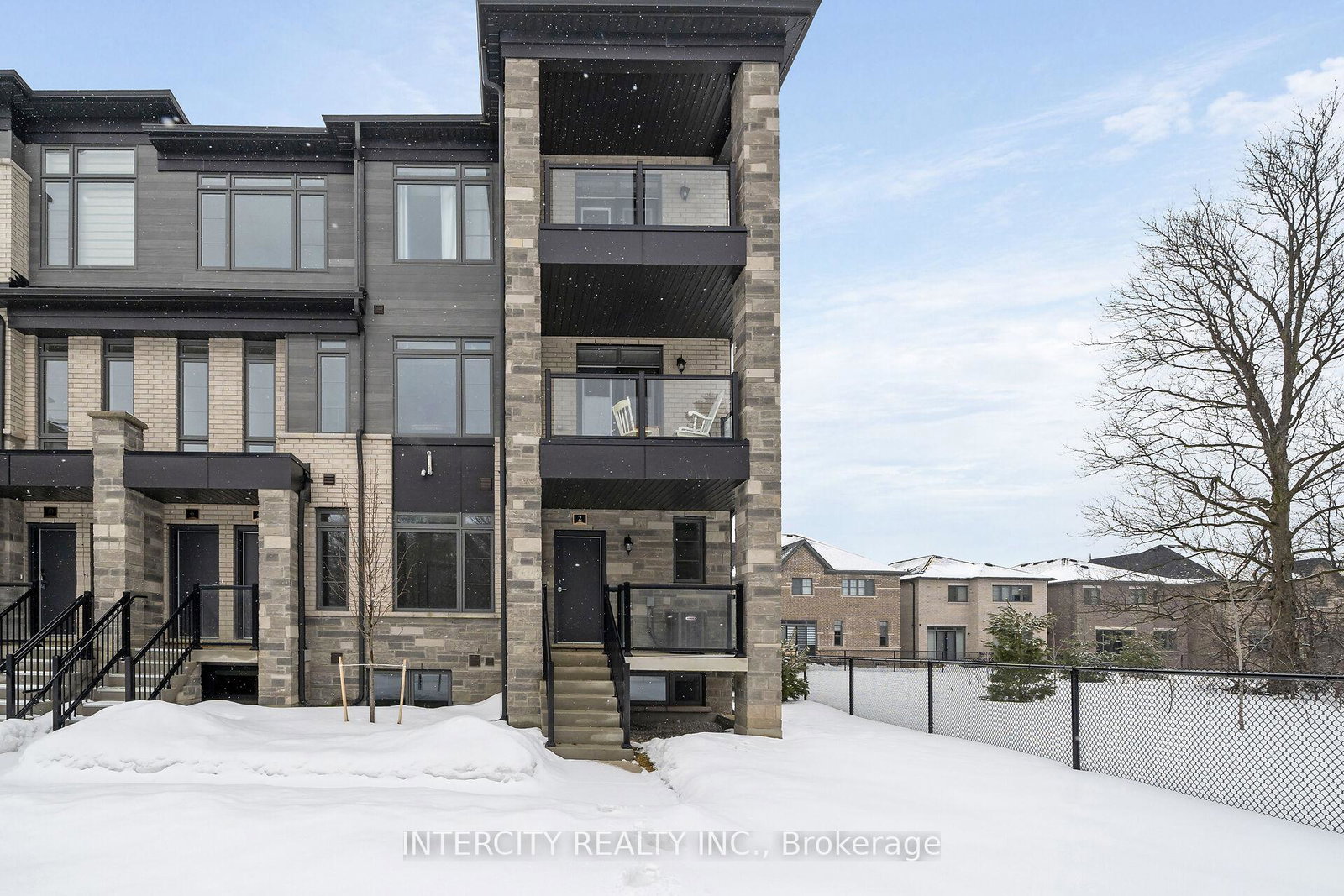 2-savvy-lane-caledon-ontario-w13146652