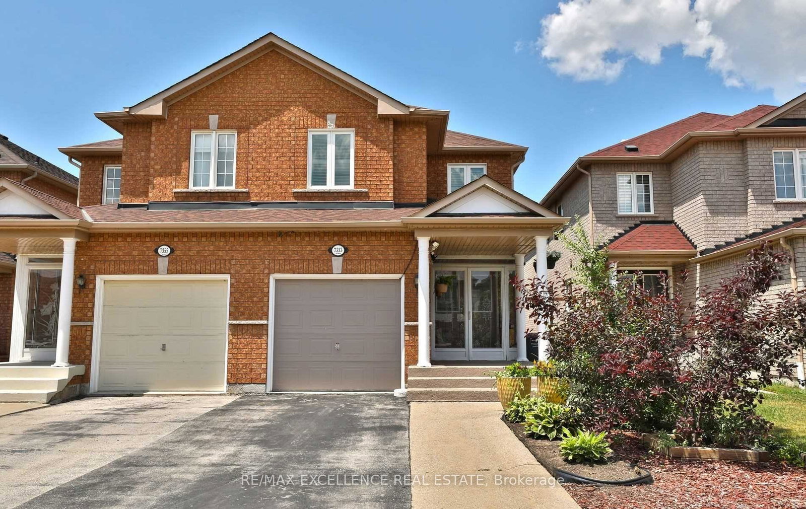 7353-lowville-heights-mississauga-ontario-w13146656