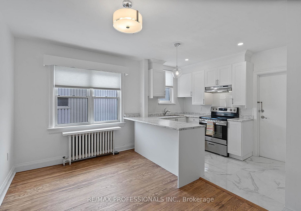 308-jane-street-toronto-ontario-w13146682