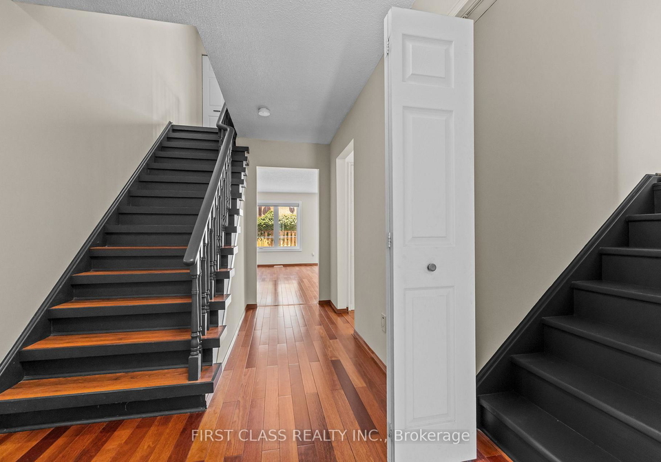 4213-beacon-lane-mississauga-ontario-w13146770
