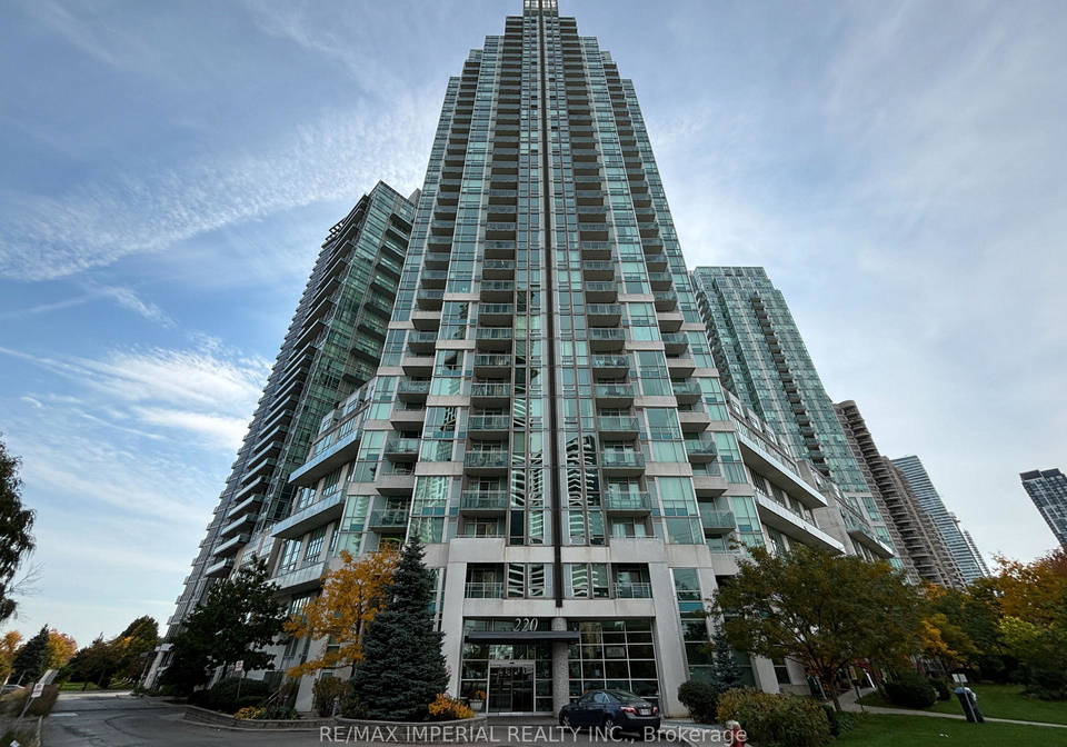 220-burnhamthorpe-road-w-mississauga-ontario-w13146960