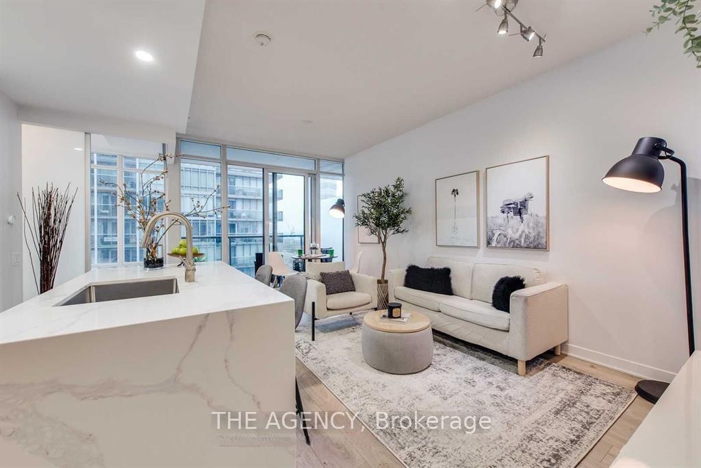 88-park-lawn-road-etobicoke-ontario-w13146986