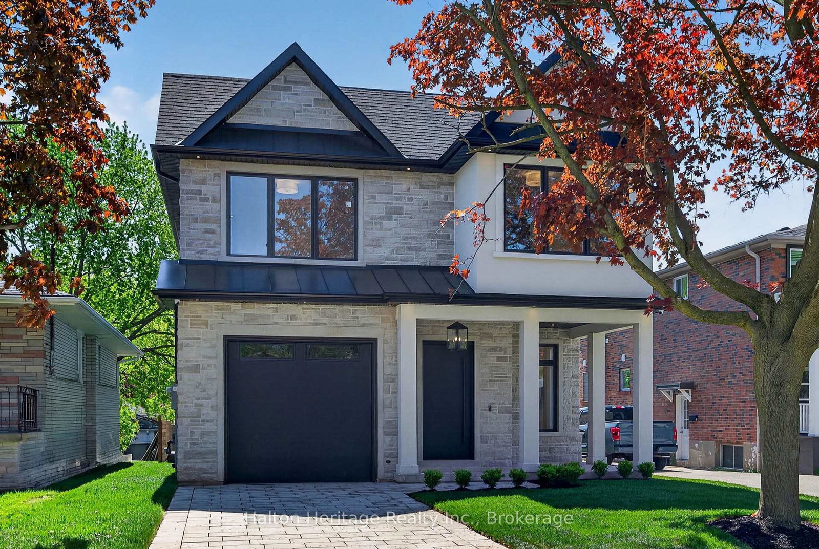 148-herald-avenue-oakville-ontario-w13147078