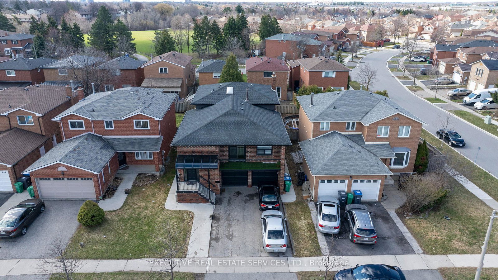 90-hinchley-wood-grove-brampton-ontario-w13147106