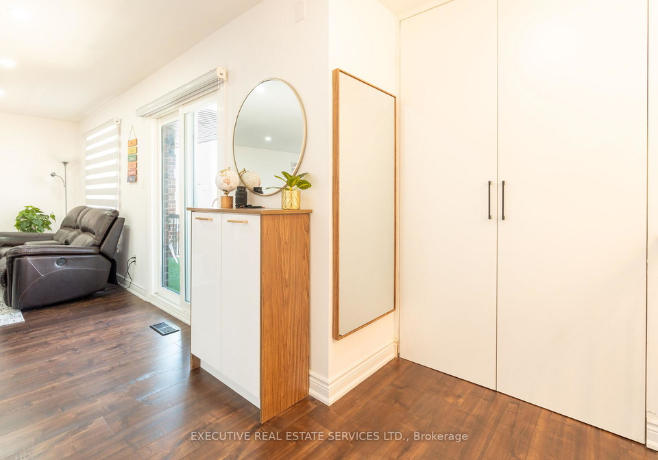 90-hinchley-wood-grove-brampton-ontario-w13147106