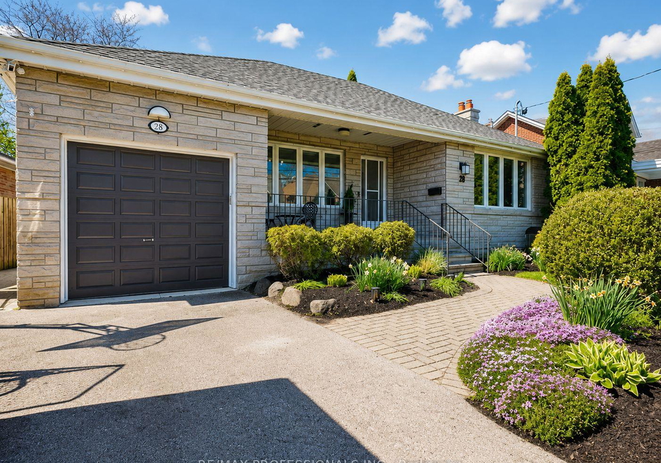28-spring-garden-road-etobicoke-ontario-w13147292