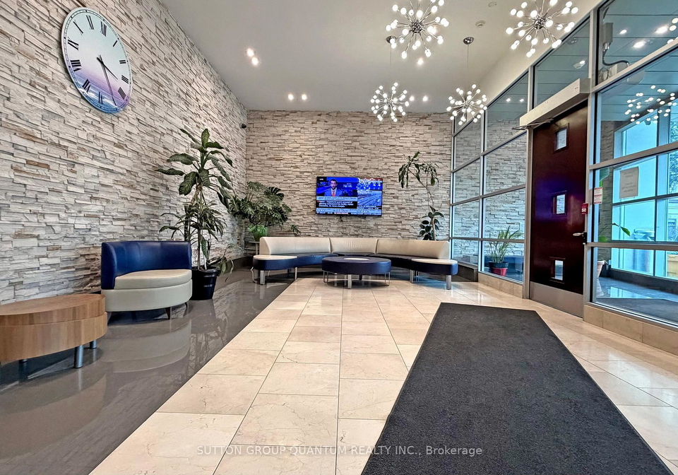 3939-duke-of-york-boulevard-mississauga-ontario-w13147478