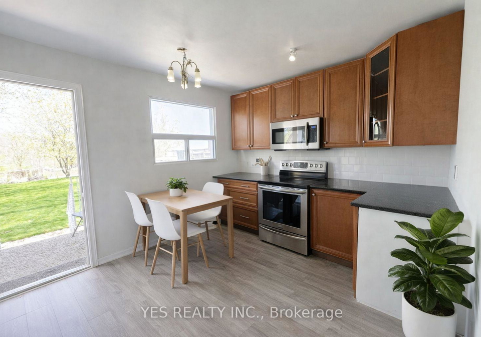 199-north-service-road-mississauga-ontario-w13147750