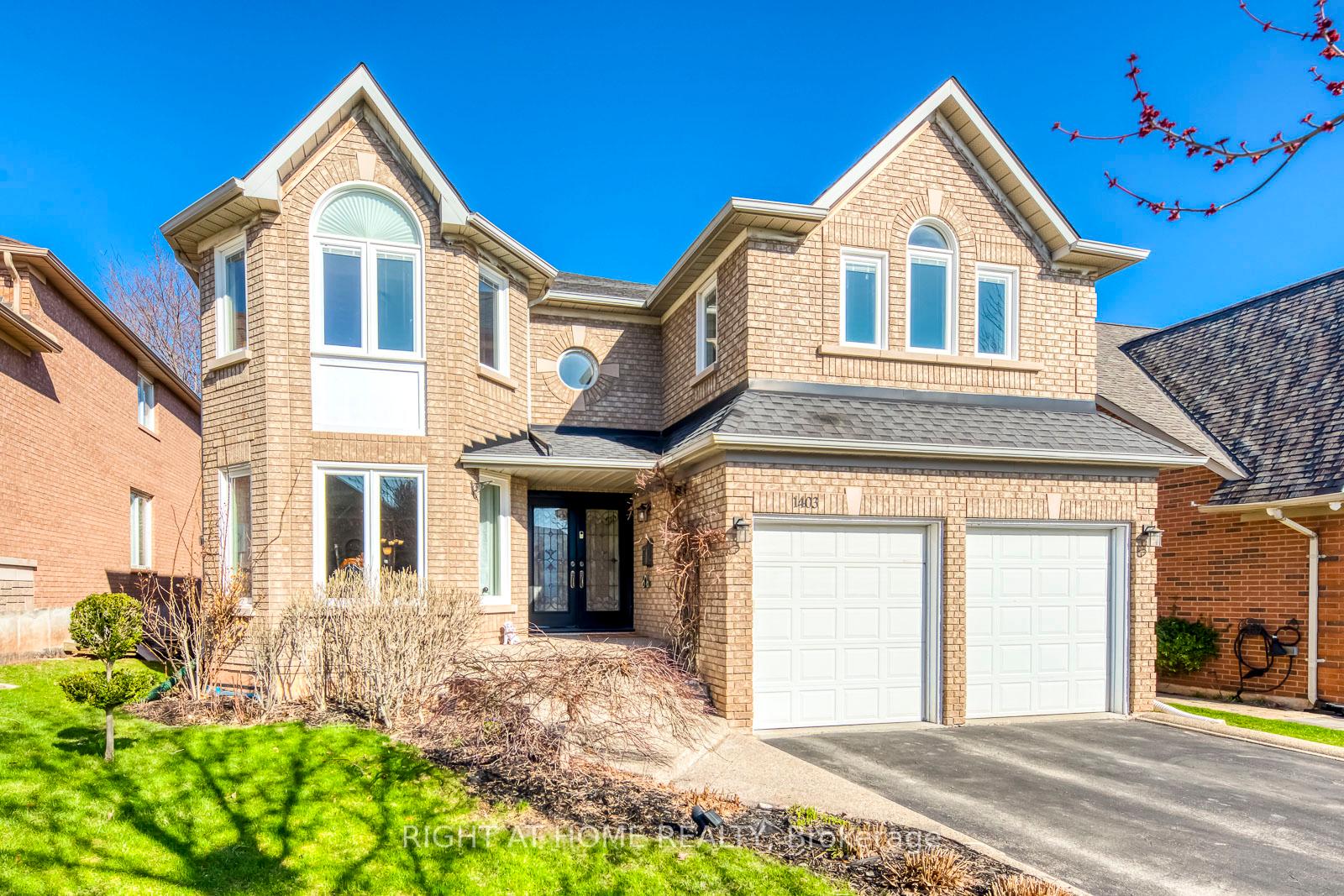 1403-bayshire-drive-oakville-ontario-w13147764