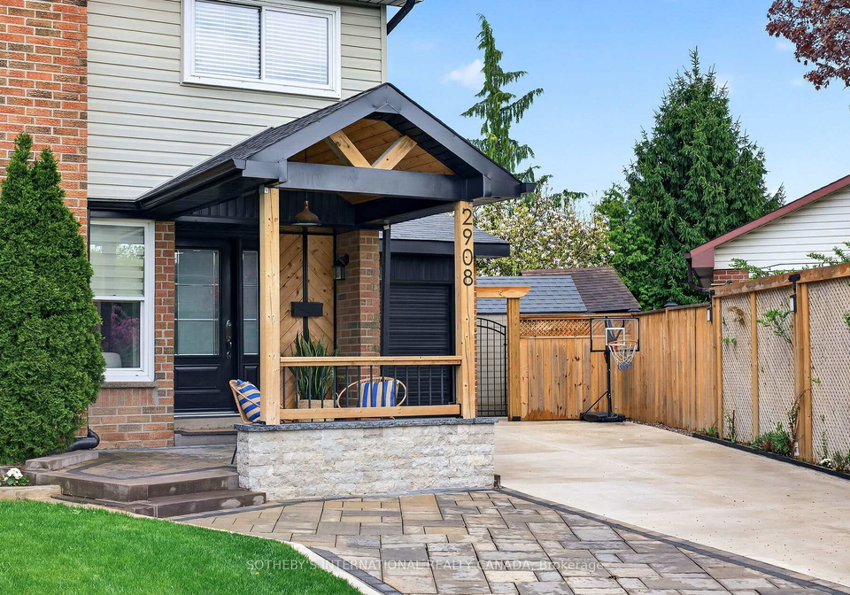 2908-bramshaw-gardens-mississauga-ontario-w13147794