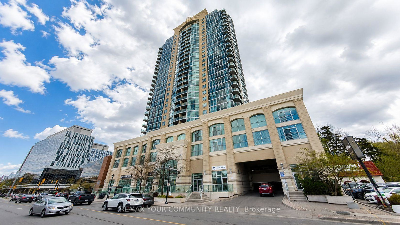 9-george-street-n-brampton-ontario-w13147926