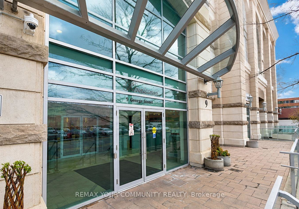 9-george-street-n-brampton-ontario-w13147926