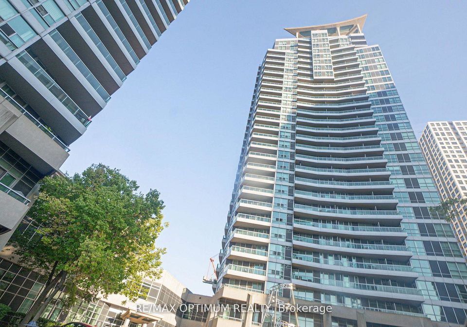 33-elm-drive-mississauga-ontario-w13148110