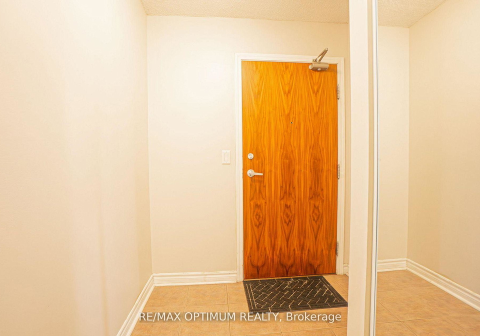 33-elm-drive-mississauga-ontario-w13148110