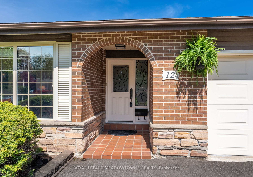 12-heather-court-halton-hills-ontario-w13148444