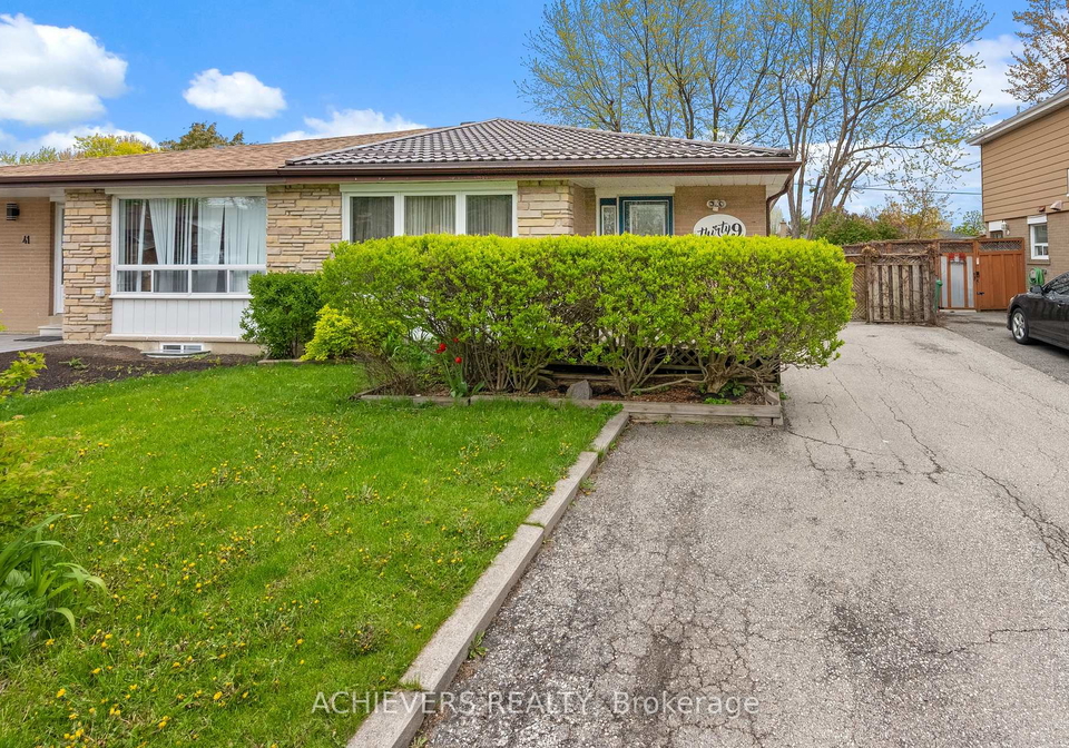 39-danesbury-crescent-brampton-ontario-w13148456